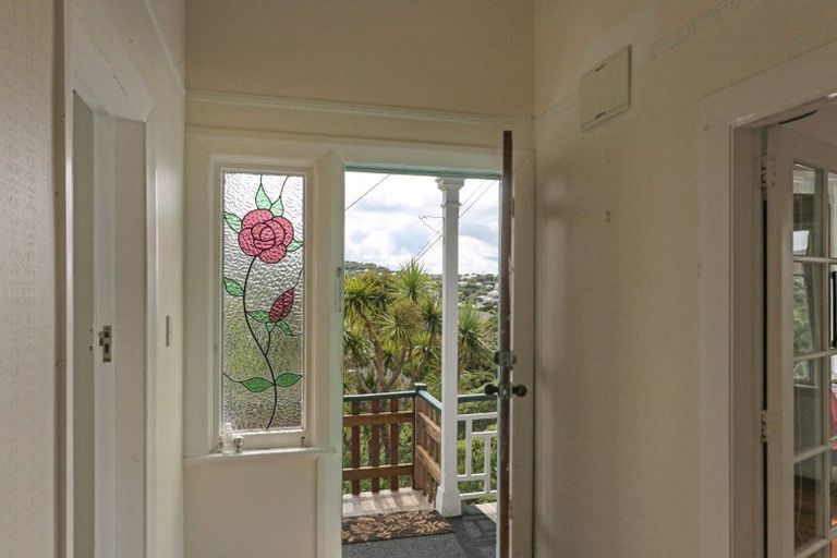 Photo of property in 33 Nottingham Street, Karori, Wellington, 6012