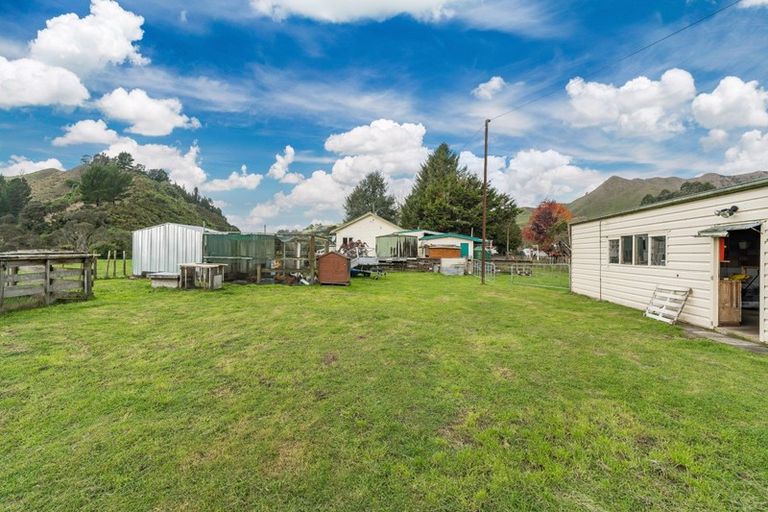 Photo of property in 2 Tawata Road, Kirikau, Taumarunui, 3993