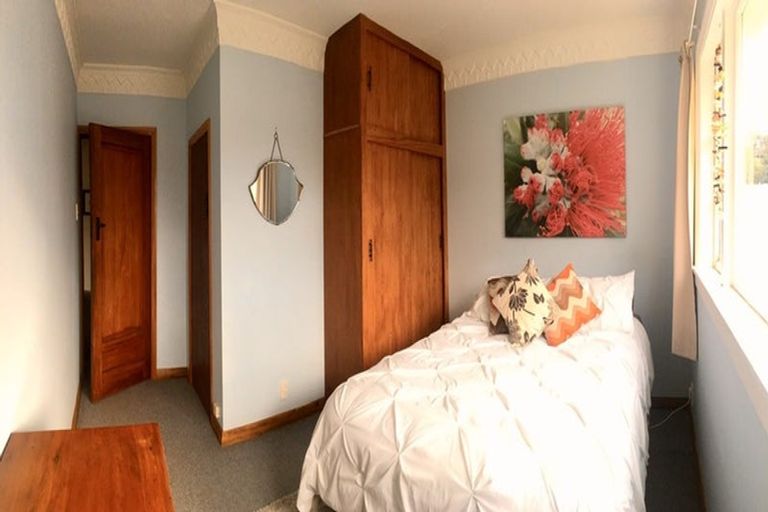 Photo of property in 40 Jackson Street, Island Bay, Wellington, 6023