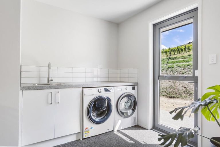 Photo of property in 9 Lowburn Terrace, Lowburn, Cromwell, 9384