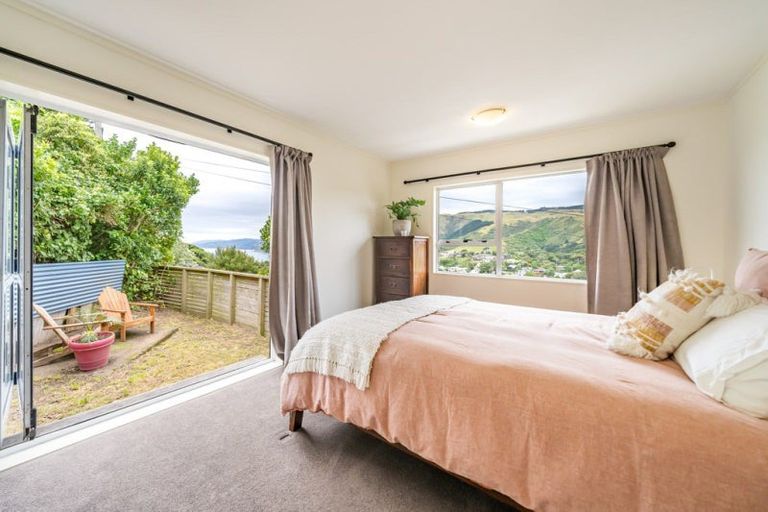 Photo of property in 20a Raroa Place, Pukerua Bay, 5026