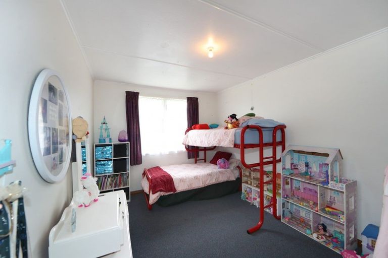 Photo of property in 902 Bledisloe Street, Raureka, Hastings, 4120