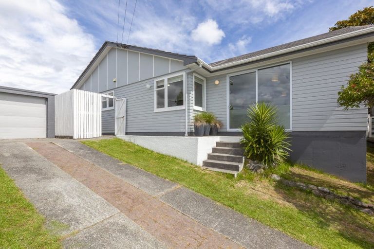 Photo of property in 11 Grange Park Avenue, Raumati South, Paraparaumu, 5032