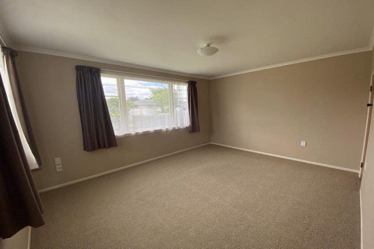Photo of property in 7 Long Melford Road, Awapuni, Palmerston North, 4412