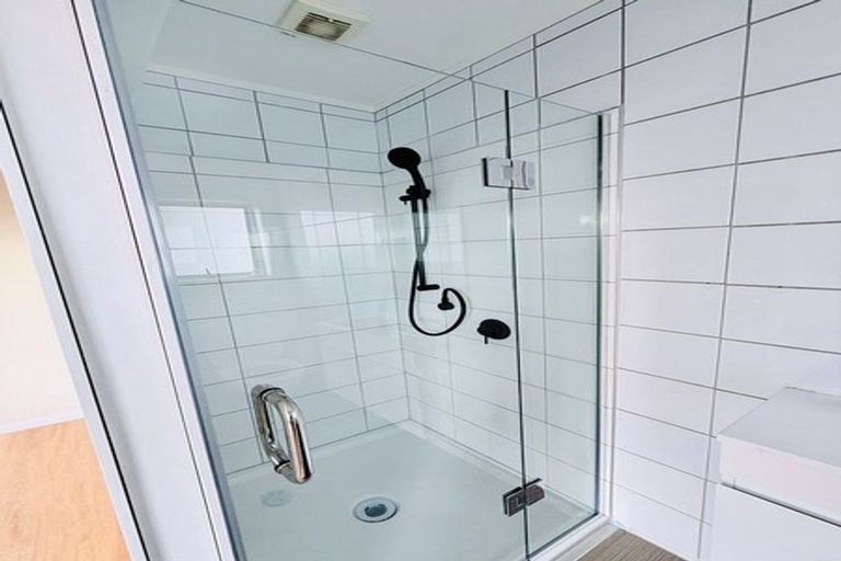 Photo of property in 152 Weatherly Road, Torbay, Auckland, 0630