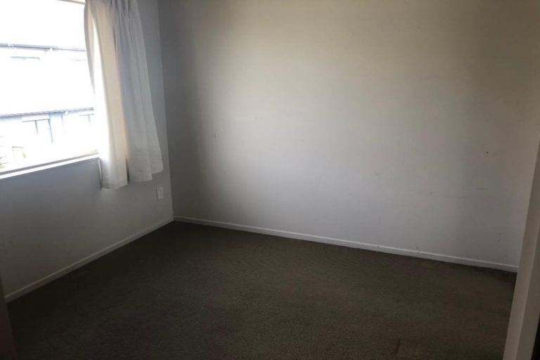 Photo of property in 13 Bushpark Place, Flat Bush, Auckland, 2016