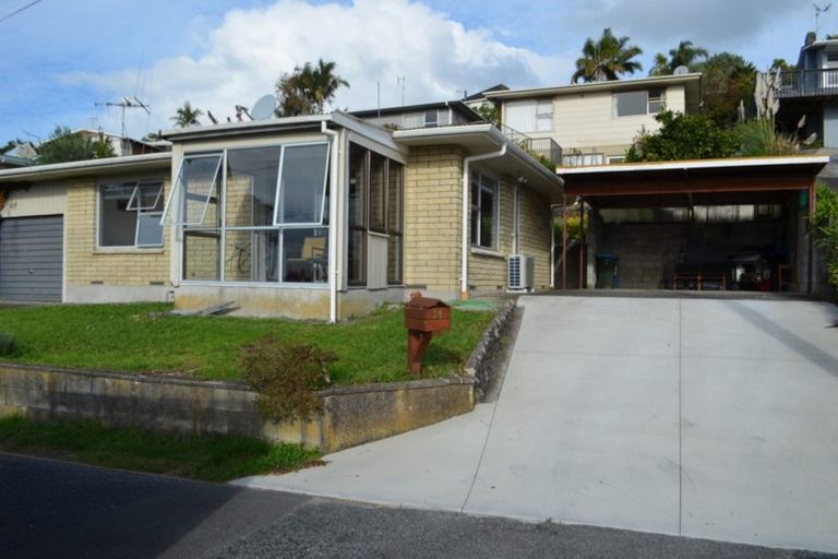Photo of property in 21 Seymour Place, Bellevue, Tauranga, 3110