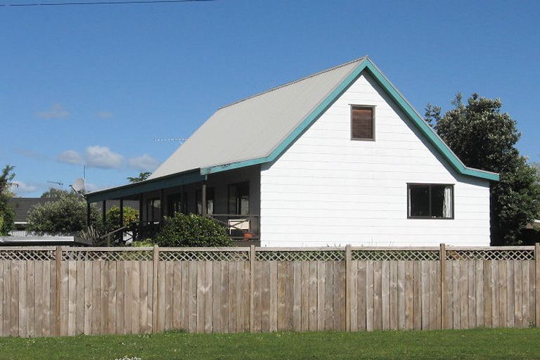 Photo of property in 52 Shakespeare Street, Leamington, Cambridge, 3432