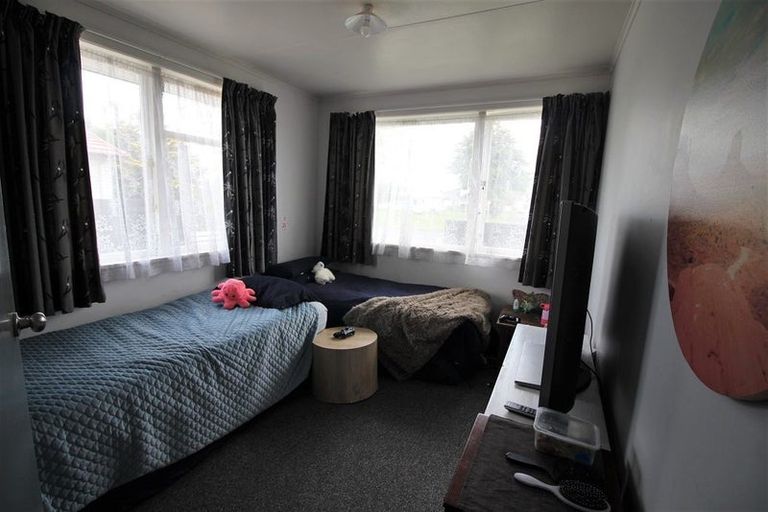 Photo of property in 75 Bryant Road, St Andrews, Hamilton, 3200