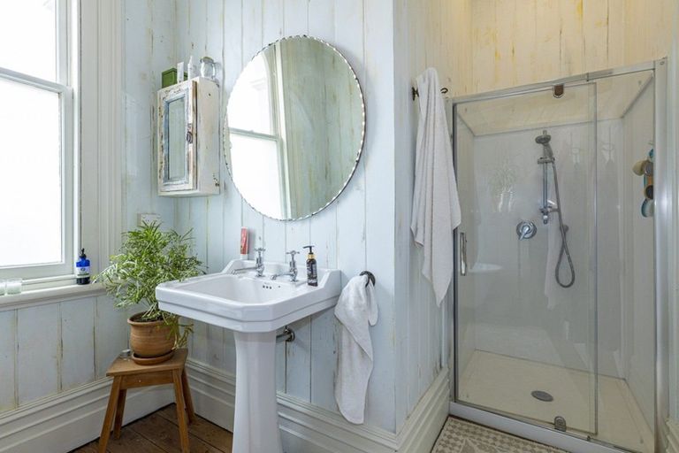 Photo of property in 5 Queen Street, Waimate, 7924