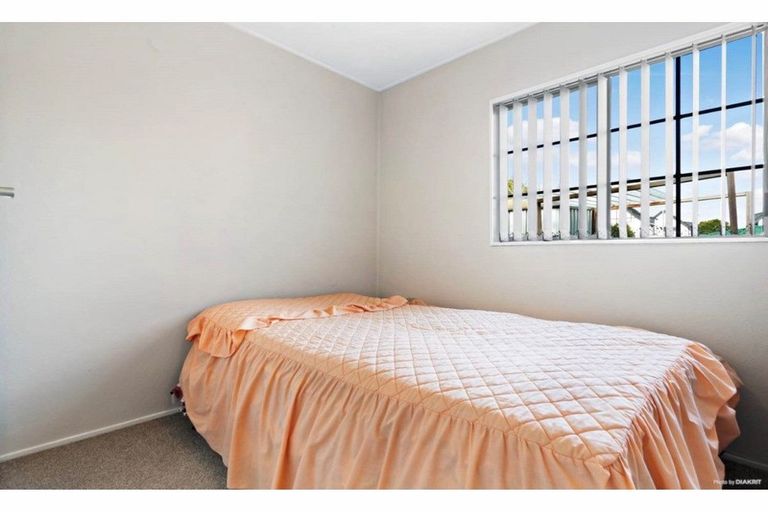 Photo of property in 3/63 Kenderdine Road, Papatoetoe, Auckland, 2025