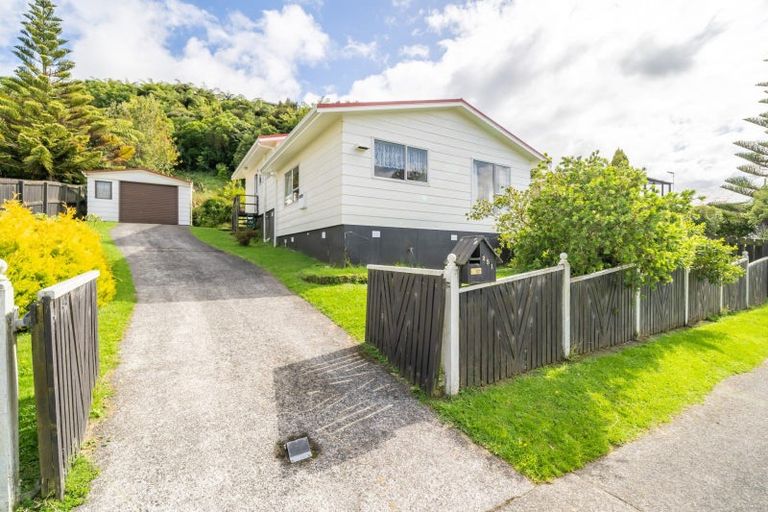 Photo of property in 251 Major Drive, Kelson, Lower Hutt, 5010