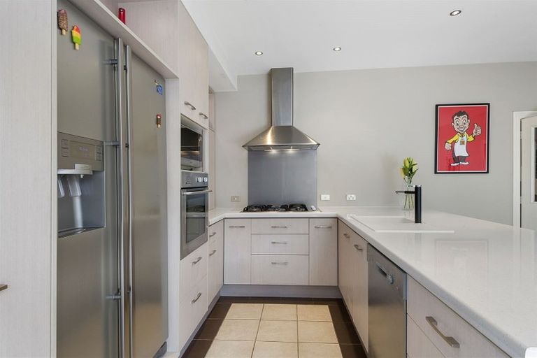 Photo of property in 85a Abberley Crescent, St Albans, Christchurch, 8014