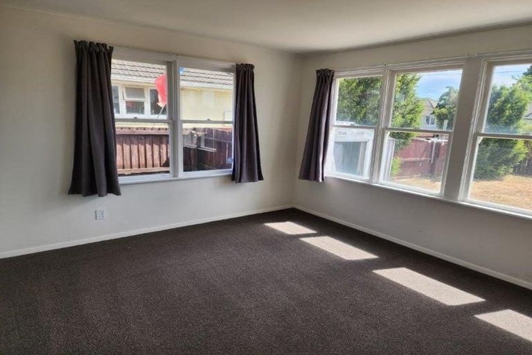 Photo of property in 130 Aldershot Street, Aranui, Christchurch, 8061