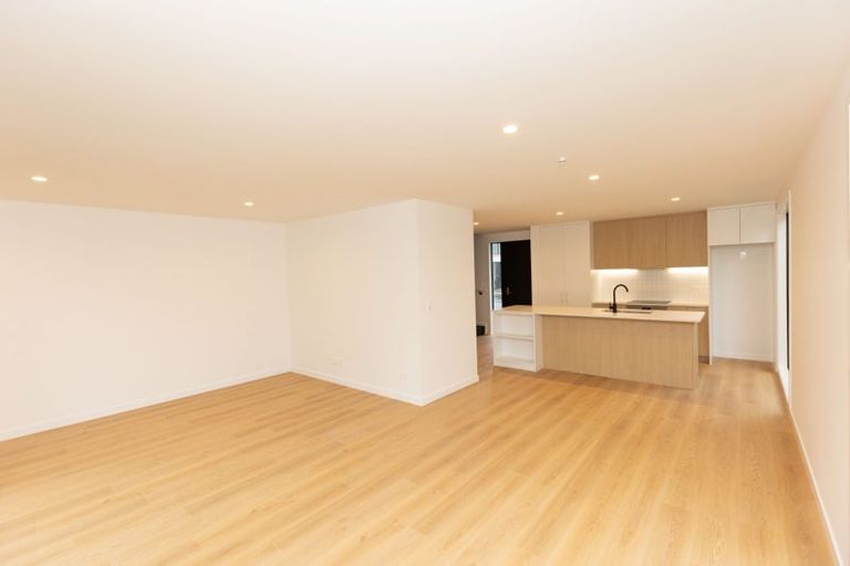 Photo of property in 16/10 Trieste Way, Paraparaumu, 5032