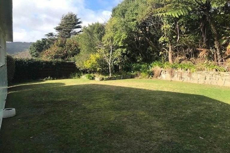Photo of property in 23 Oriel Avenue, Tawa, Wellington, 5028