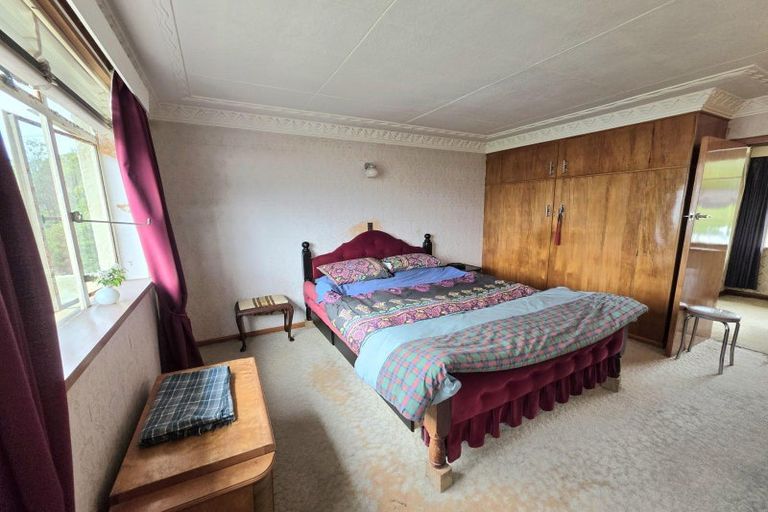 Photo of property in 2 Avon Street, South Hill, Oamaru, 9400