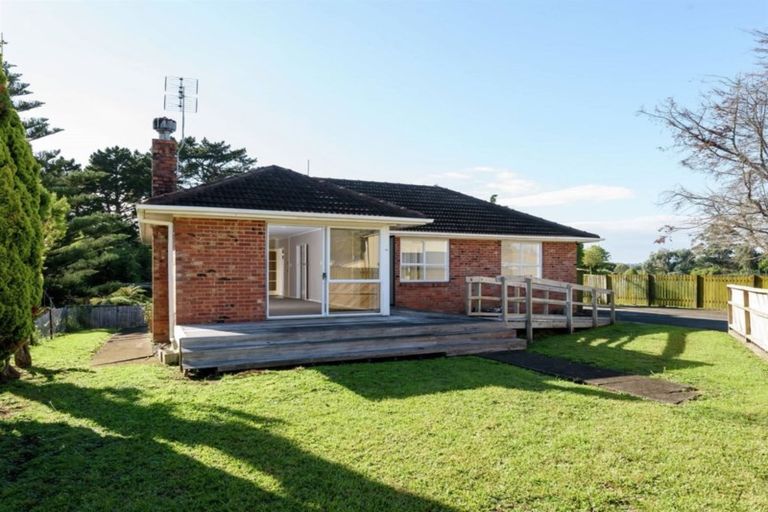 Photo of property in 1/7 Wyman Place, Pakuranga Heights, Auckland, 2010