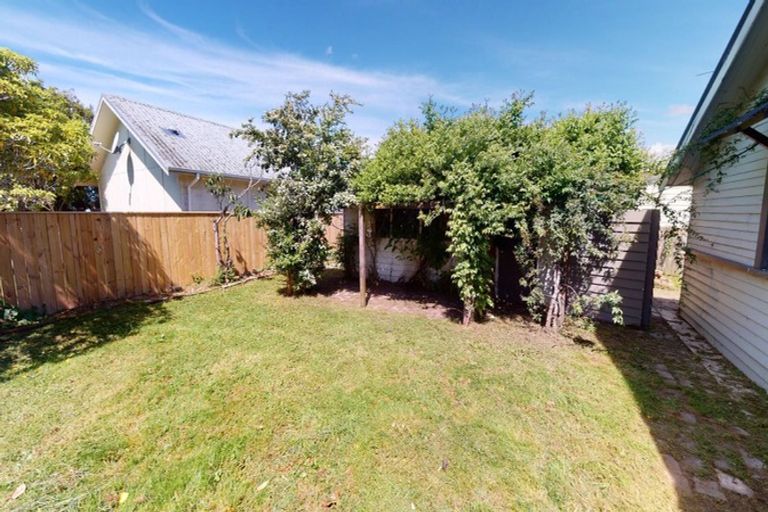 Photo of property in 7 Pirie Street, Palmerston North, 4410