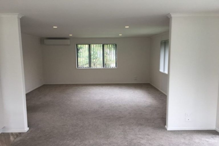 Photo of property in 4 Rolling Stone Rise, Tikipunga, Whangarei, 0112