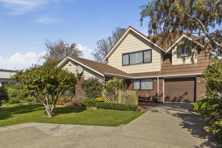 Photo of property in 2/22 Epuni Street, Hutt Central, Lower Hutt, 5011