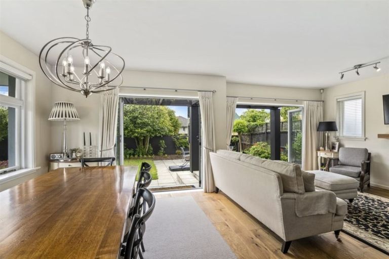 Photo of property in 48 Garreg Road, Bryndwr, Christchurch, 8052