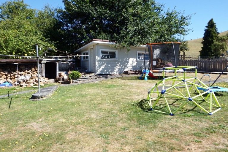 Photo of property in 55 Goldfinch Street, Taihape, 4720