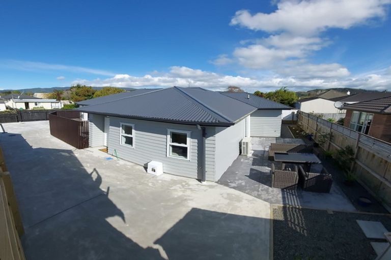 Photo of property in 6a Elm Street, Ebdentown, Upper Hutt, 5018