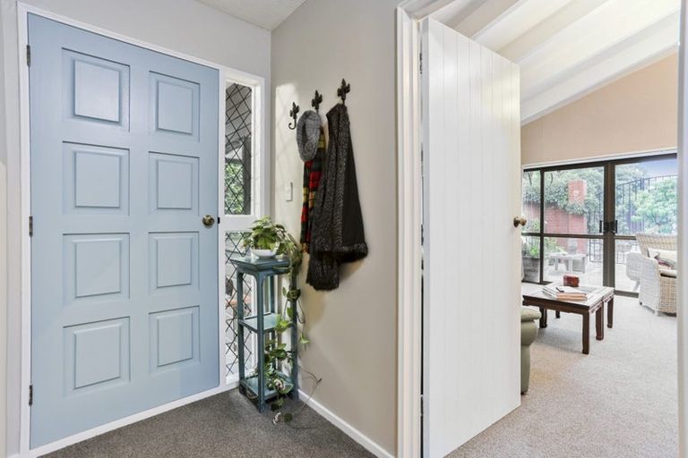 Photo of property in 1/5 Merrin Street, Avonhead, Christchurch, 8042