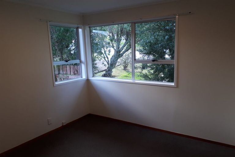 Photo of property in 13 Cranston Street, Torbay, Auckland, 0632