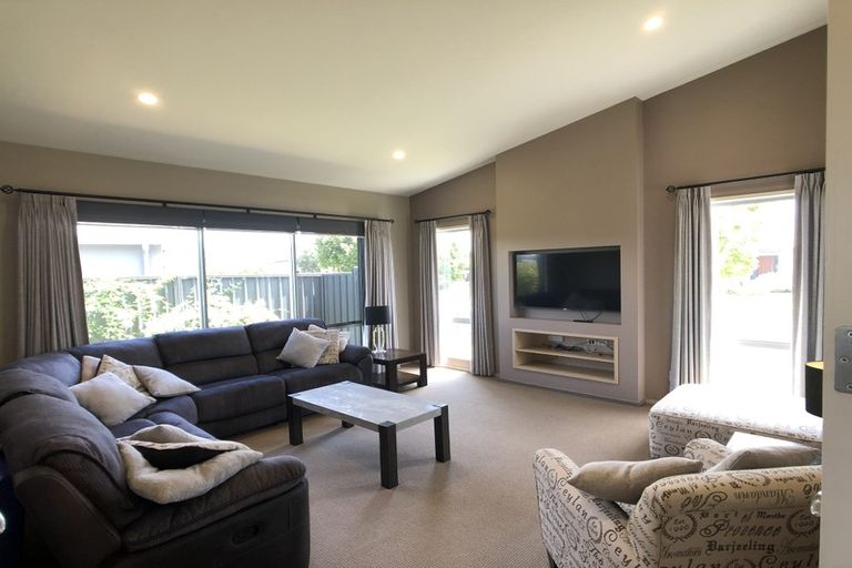 Photo of property in 4 Pania Place, Poraiti, Napier, 4112