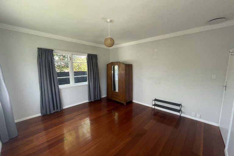Photo of property in 923 High Street, Avalon, Lower Hutt, 5011