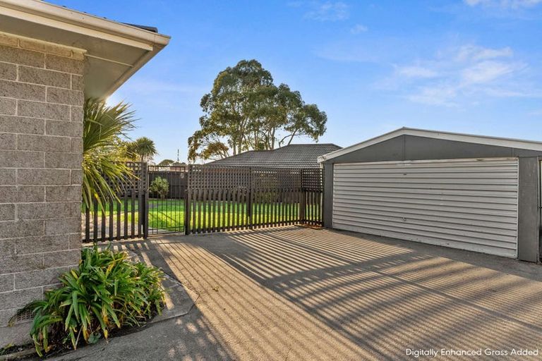 Photo of property in 58b Cottonwood Street, Parklands, Christchurch, 8083