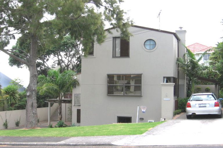 Photo of property in 9 Frederick Street, Hillsborough, Auckland, 1042