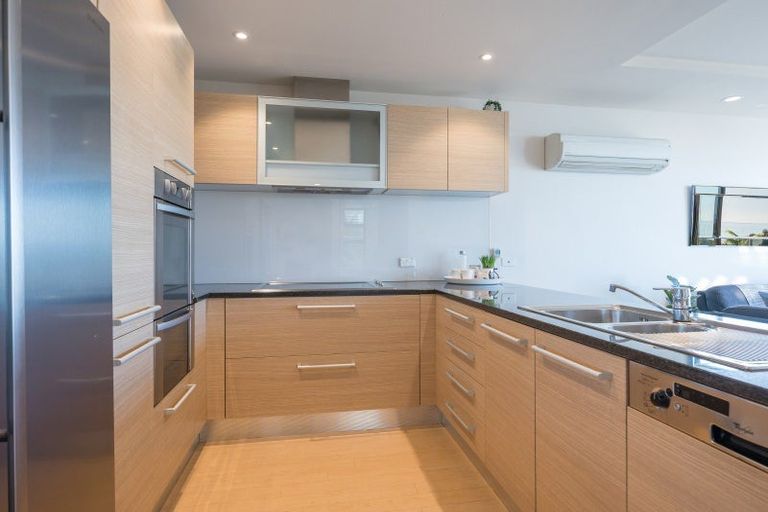 Photo of property in 1/7 Bisley Avenue, Moana, Nelson, 7011