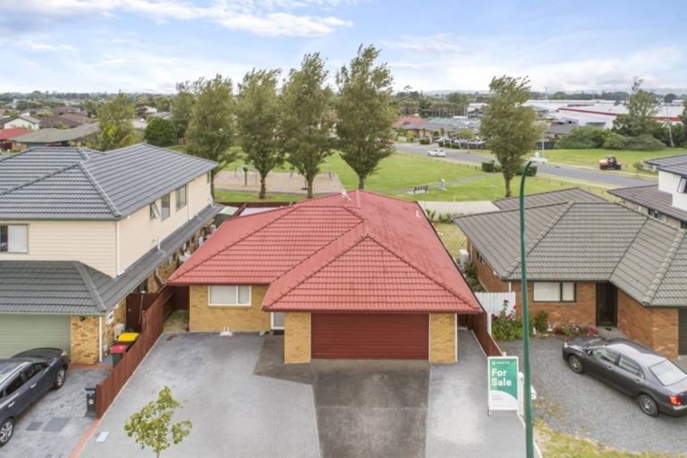 Photo of property in 20 Tussock Avenue, Mangere, Auckland, 2022