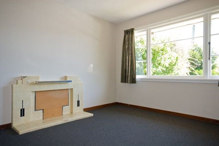 Photo of property in 85 Middleton Road, Upper Riccarton, Christchurch, 8041