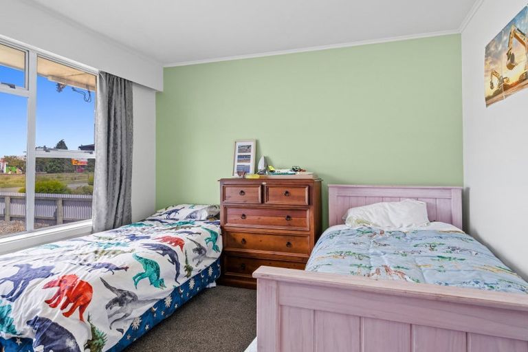 Photo of property in 90 Melcombe Street, Tinwald, Ashburton, 7700