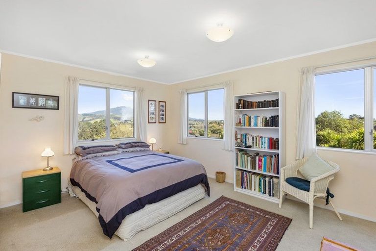 Photo of property in 4 Robertson Street, Raglan, 3225