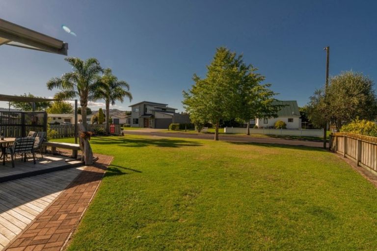 Photo of property in 17 Endeavour Close, Whitianga, 3510