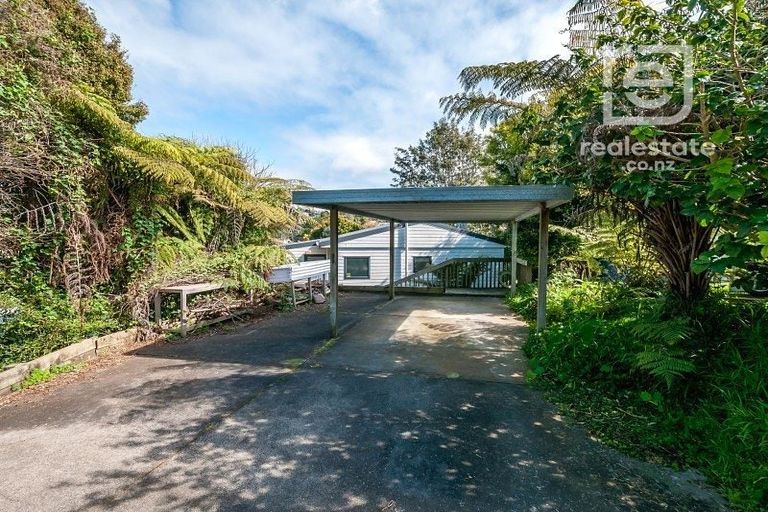 Photo of property in 2/25 Philson Terrace, Browns Bay, Auckland, 0630