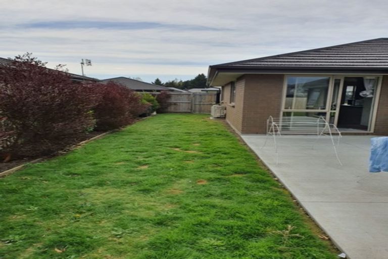 Photo of property in 15 Te Whariki Street, Marshland, Christchurch, 8083