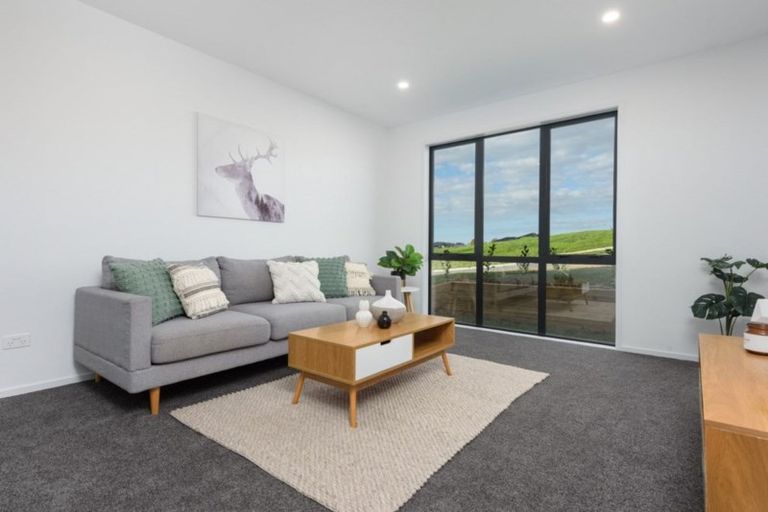 Photo of property in 5 Huria Vista, Pyes Pa, Tauranga, 3112