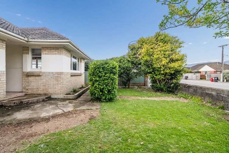 Photo of property in 2a Stephen Street, Trentham, Upper Hutt, 5018