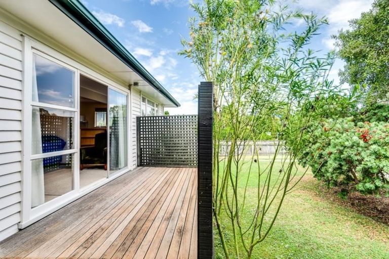 Photo of property in 5 Otatara Road, Taradale, Napier, 4112