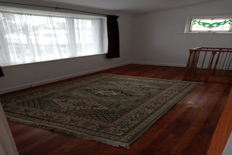 Photo of property in 136 Lemon Street, Strandon, New Plymouth, 4312