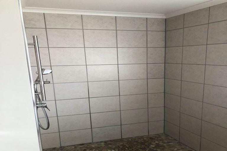 Photo of property in 18 Benner Drive, Ngatea, 3503