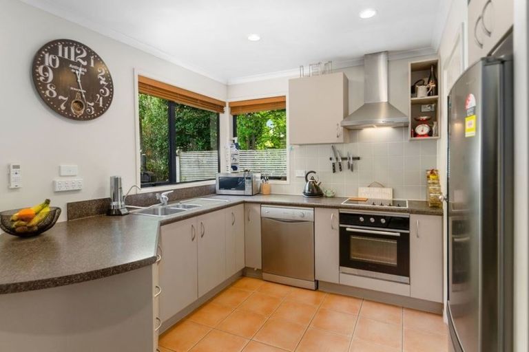 Photo of property in 4a Wyn Close, Kaukapakapa, 0871