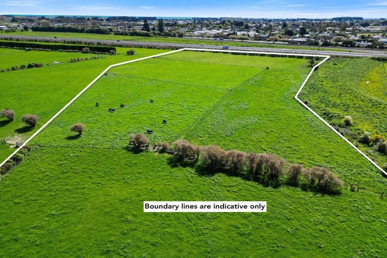 Photo of property in 58 Te Roto Road, Otaki, 5512