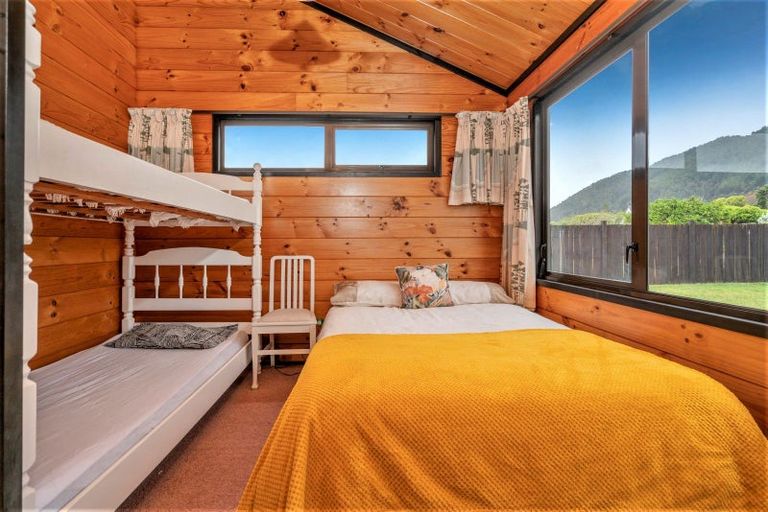 Photo of property in 37 Jubilee Drive, Pauanui, Hikuai, 3579